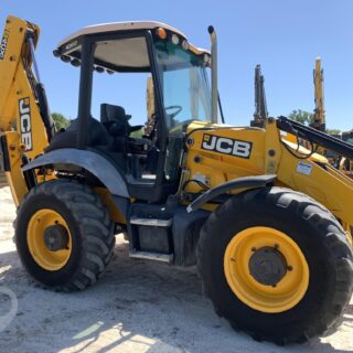 JCB 4CX